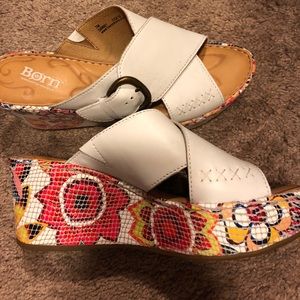 Born wedge white leather and multi